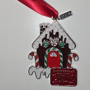 Disney Mickey's Very Merry Christmas Party 2024 Gingerbread House Ornament